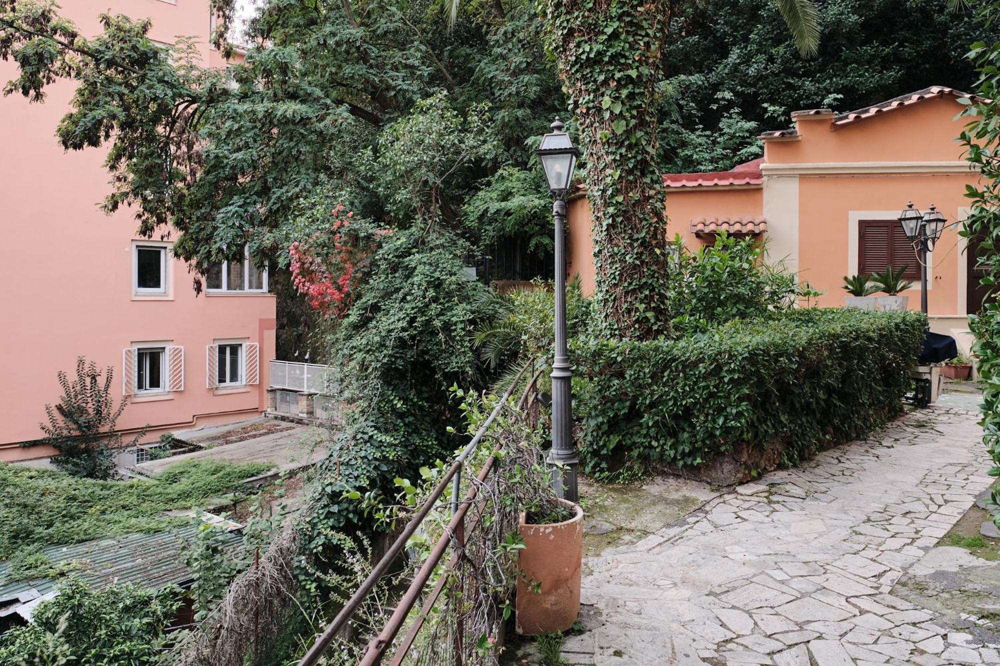 Trastevere- Flat Con Giardino, Ac, Wi-Fi & Netflix Rome Exterior photo