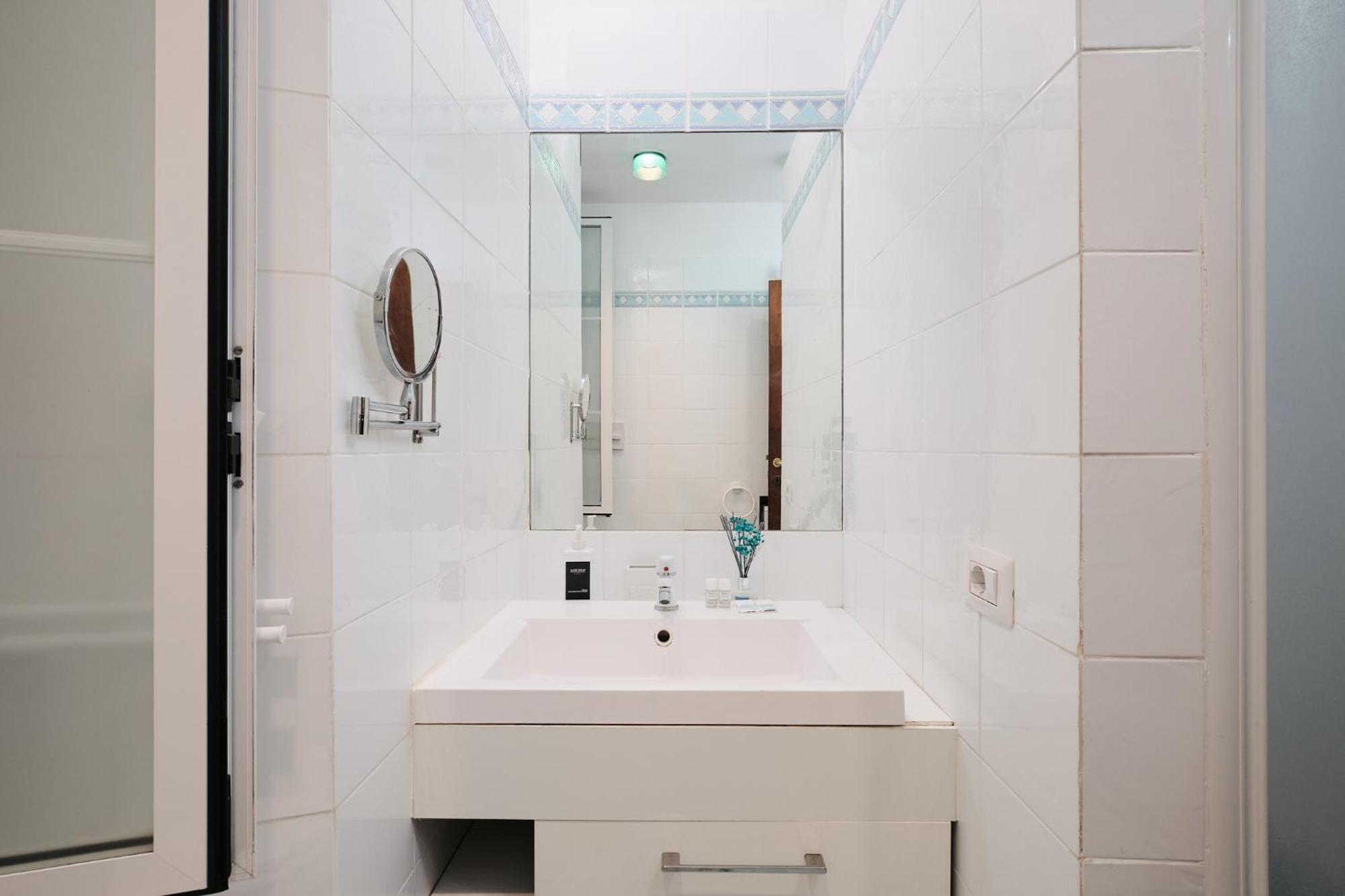 Trastevere- Flat Con Giardino, Ac, Wi-Fi & Netflix Rome Exterior photo